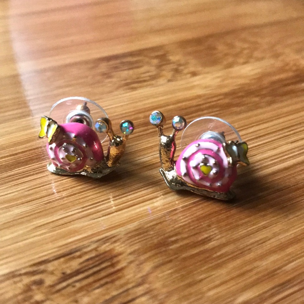 Juicy earrings